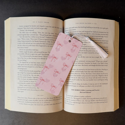 Pink Hearts & Bows Bookmark